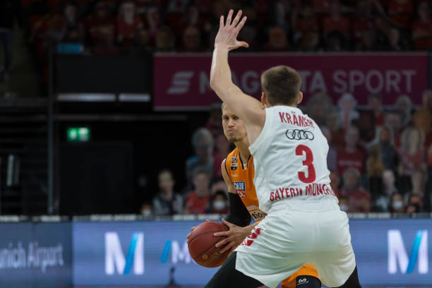 但长期而言 但长期而言